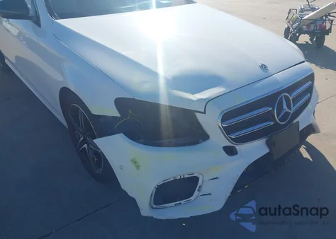 2018 Mercedes-Benz E 300 from USA, damaged, VIN WDDZF4JBXJA306427
